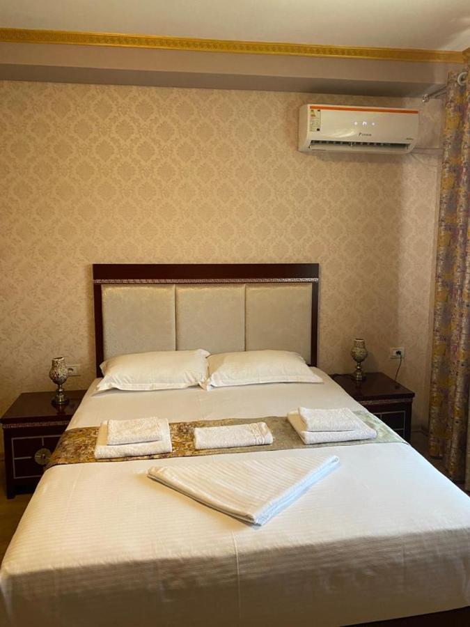 British Hotel Pogradec Esterno foto