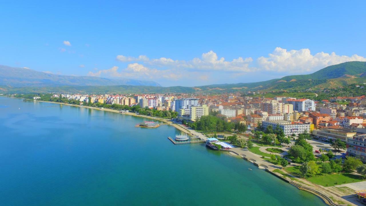 British Hotel Pogradec Esterno foto