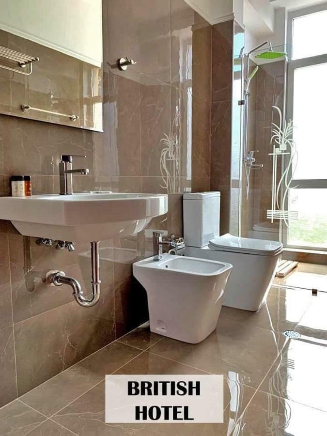 British Hotel Pogradec Esterno foto